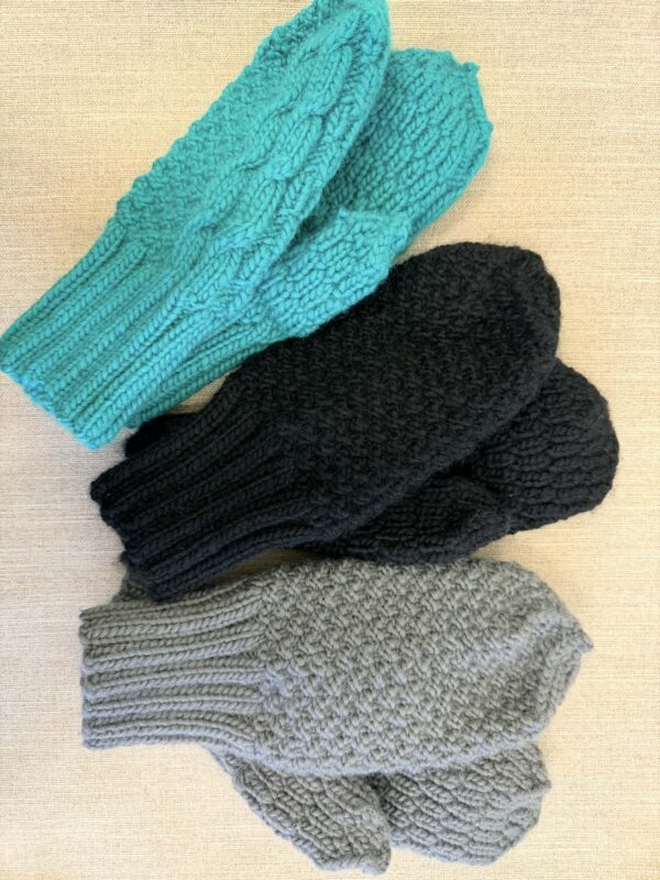 Megztos pirštinės